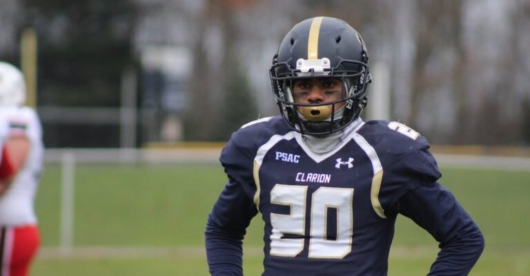 Become A Football Expert: Read These Tips!