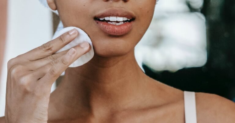 How To Keep Your Skin Looking Healthy