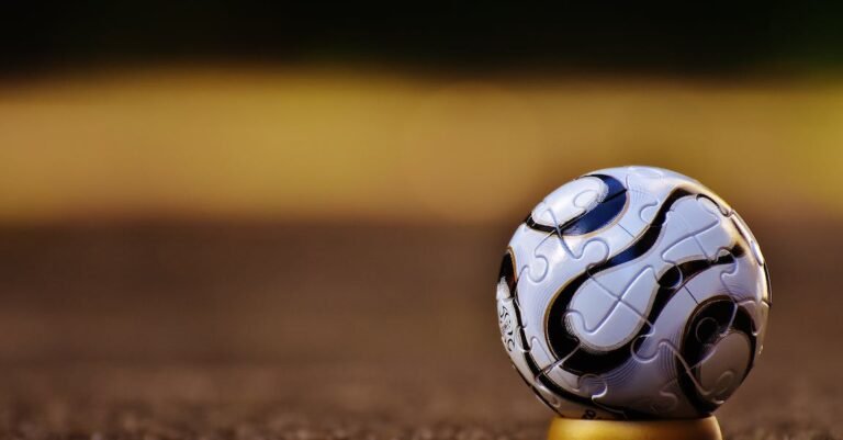 Simple Tips To Help You Understand Football